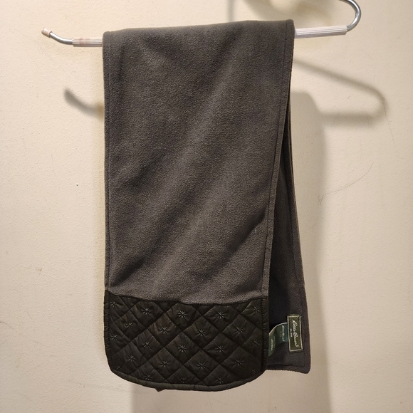 Eddy Bauer olive green Unisex carf - Picture 4 of 9